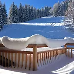 Le Refuge Holiday home *